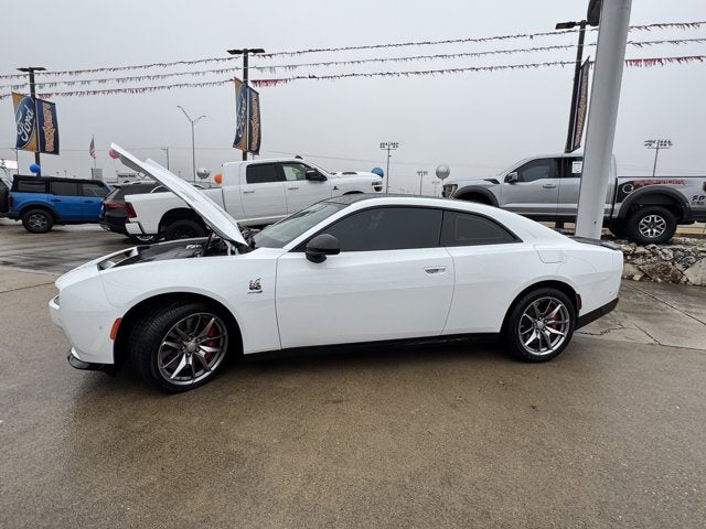 2025 Dodge Charger Daytona Scat Pack