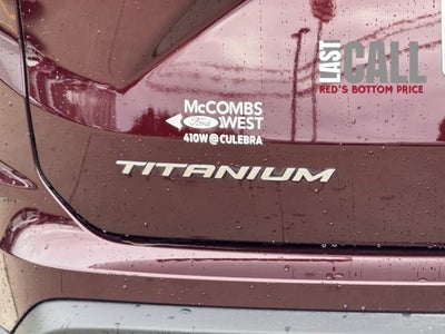 2022 Ford Edge Titanium