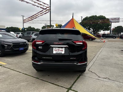 2024 GMC Terrain AT4