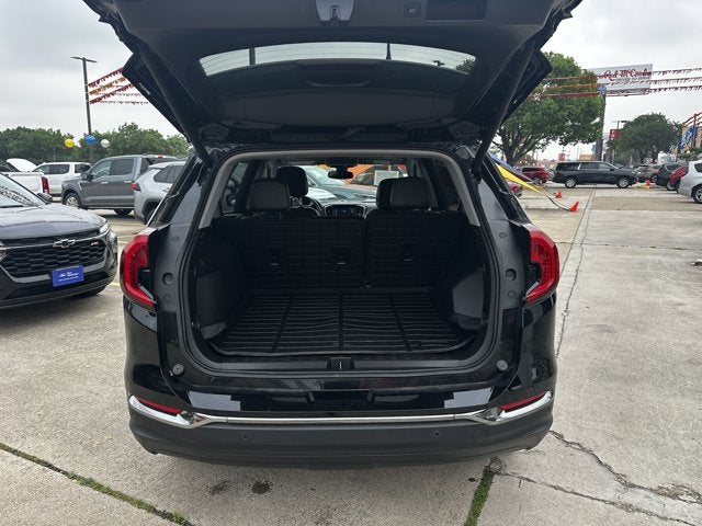 2024 GMC Terrain AT4