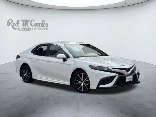 2024 Toyota Camry Hybrid SE