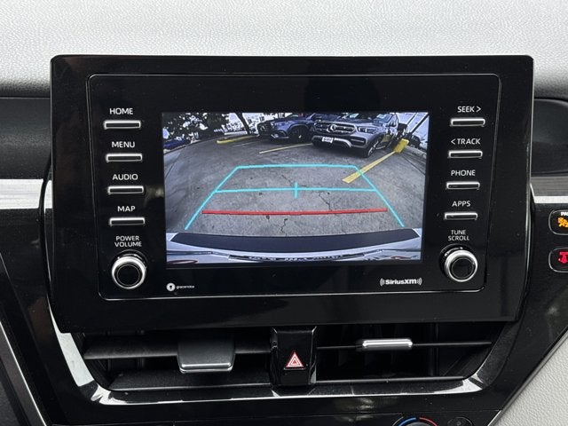 2024 Toyota Camry Hybrid SE