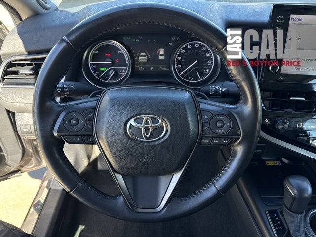 2023 Toyota Camry Hybrid XSE
