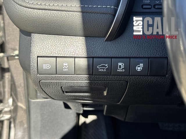 2023 Toyota Camry Hybrid XSE