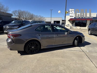 2023 Toyota Camry Hybrid XSE