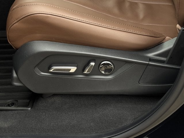 2025 Acura MDX w/Technology Package