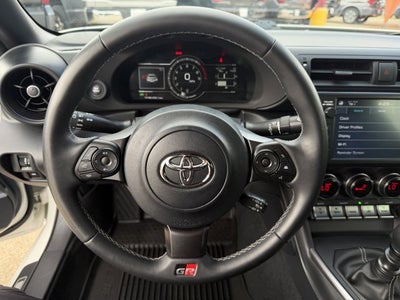 2025 Toyota GR86 Premium