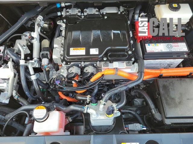 2025 Toyota bZ4X Limited