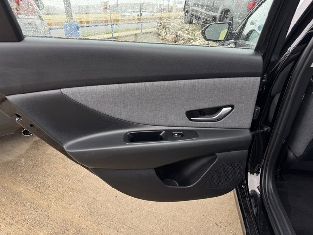 2025 Hyundai Elantra Hybrid Limited