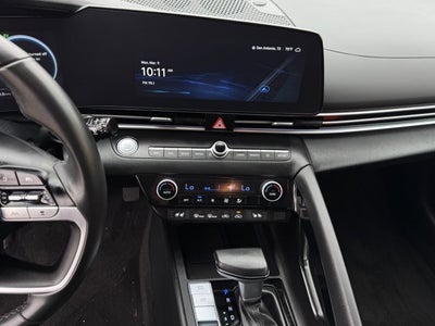 2025 Hyundai Elantra Hybrid Limited