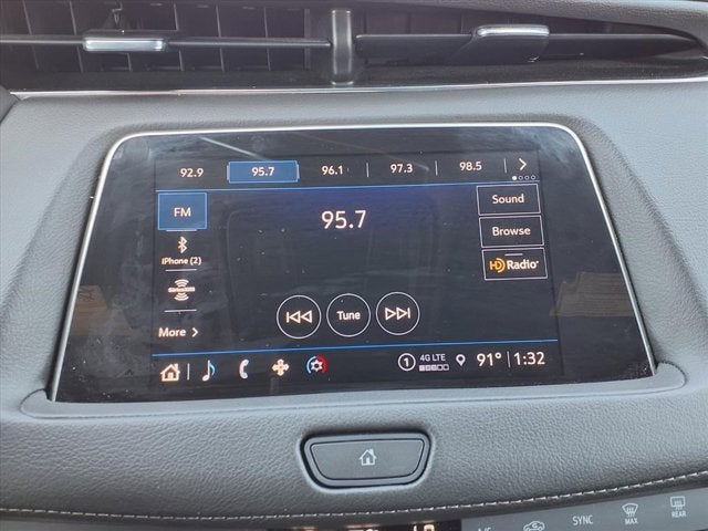 2023 Cadillac XT4 AWD Premium Luxury