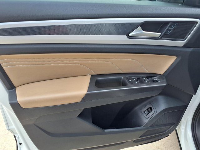 2022 Volkswagen Atlas Cross Sport 2.0T SE w/Technology