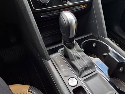 2022 Volkswagen Atlas Cross Sport 2.0T SE w/Technology