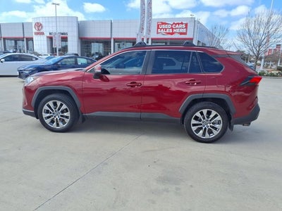 2021 Toyota RAV4 XLE Premium