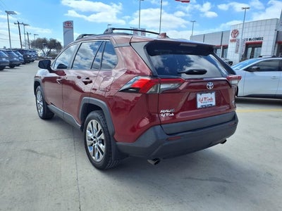 2021 Toyota RAV4 XLE Premium