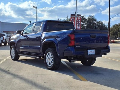 2025 Toyota Tacoma 4WD SR5