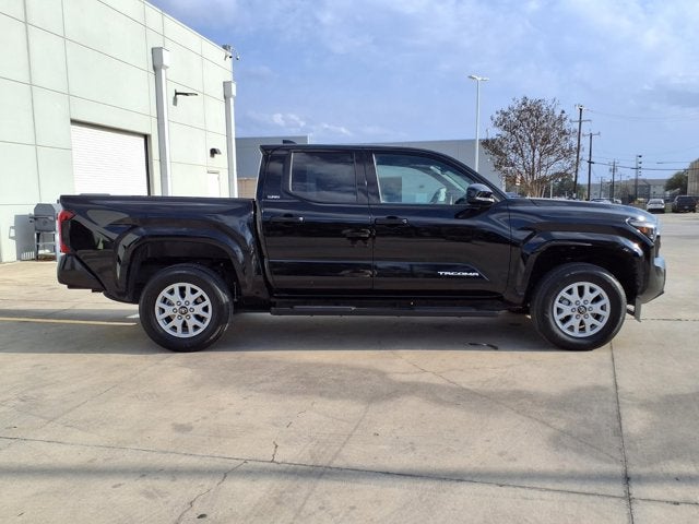 2025 Toyota Tacoma 4WD SR5