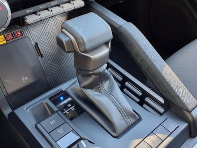 2025 Toyota Tacoma 4WD SR5