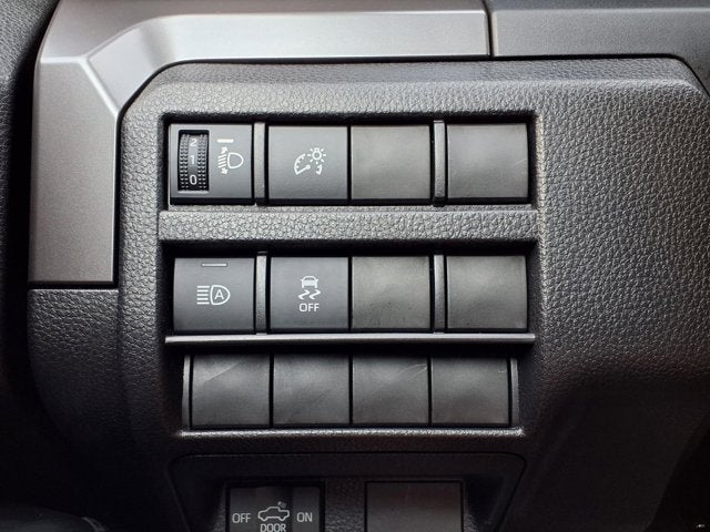 2025 Toyota Tacoma 4WD SR5