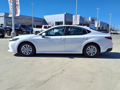 2025 Toyota Camry LE