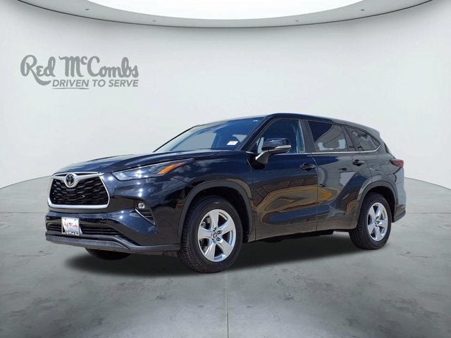 2025 Toyota Highlander LE