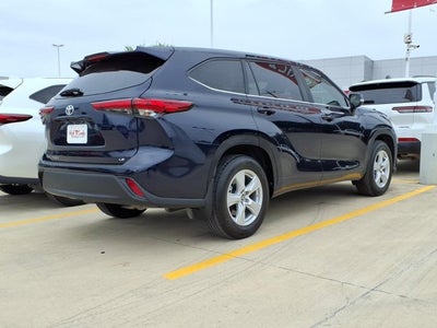 2023 Toyota Highlander LE