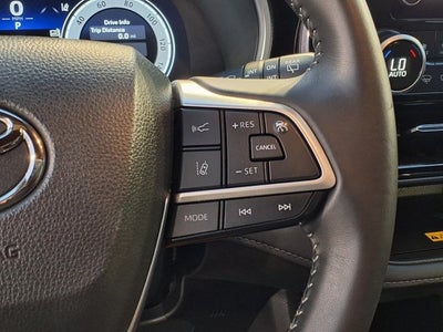 2025 Toyota Highlander XSE