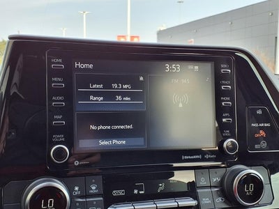 2022 Toyota Highlander LE