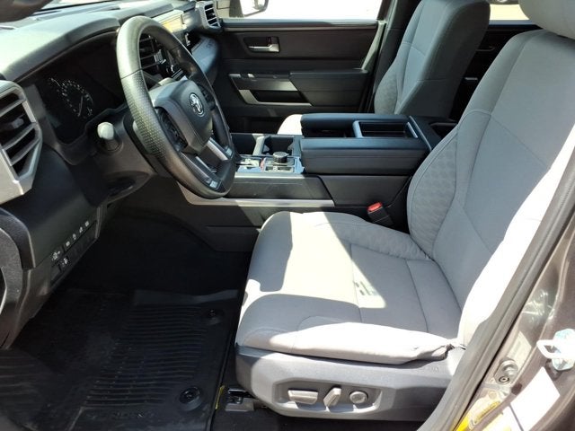 2025 Toyota Tundra 4WD SR5
