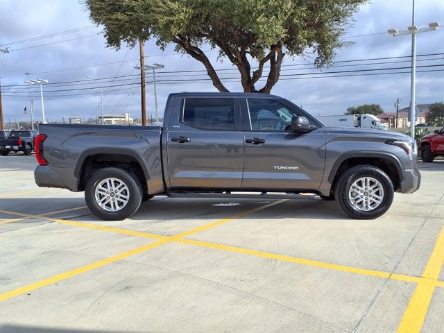 2024 Toyota Tundra 4WD SR5
