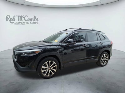 2024 Toyota Corolla Cross XLE