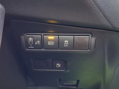 2026 Toyota Corolla Cross Hybrid SE