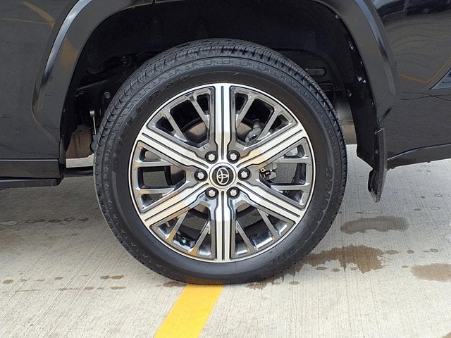 2024 Toyota Sequoia Capstone