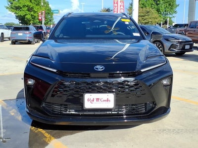 2025 Toyota Crown Signia Limited