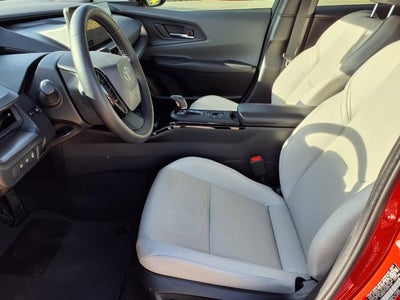 2025 Toyota Prius XLE