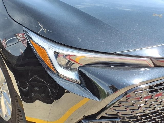 2025 Toyota Corolla Hatchback SE