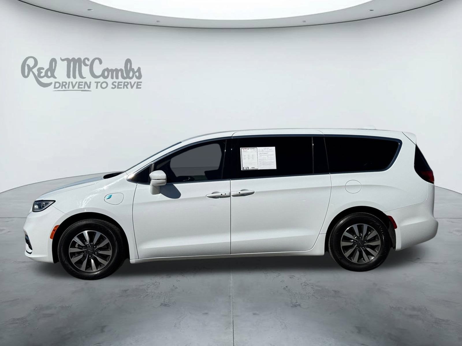 2022 Chrysler Pacifica Hybrid Touring L