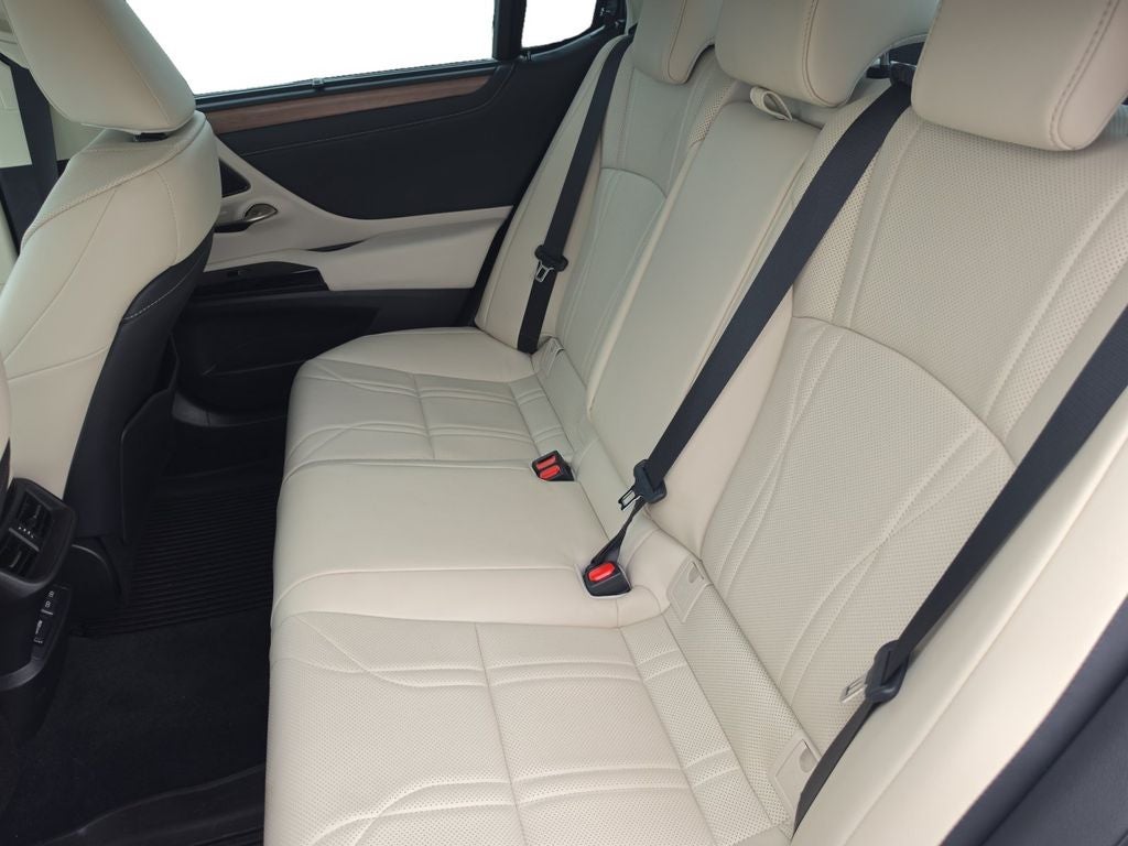 2025 Lexus ES 350 Ultra Luxury