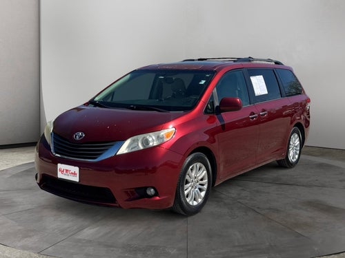 2014 Toyota Sienna XLE