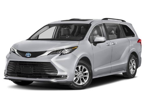 2022 Toyota Sienna XLE 8 Passenger