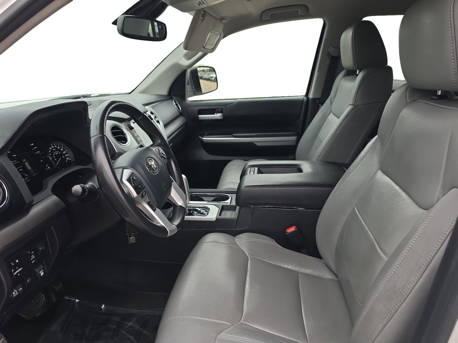 2020 Toyota Tundra SR5