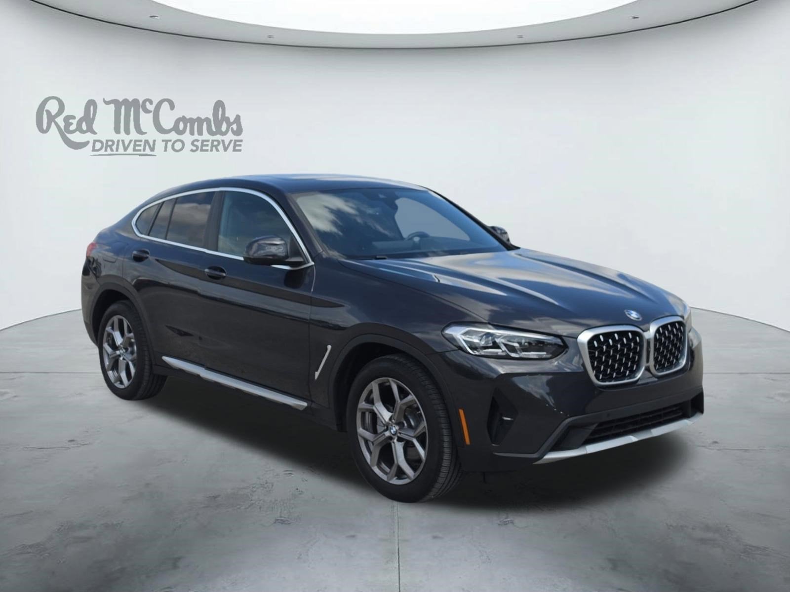 2025 BMW X4 xDrive30i