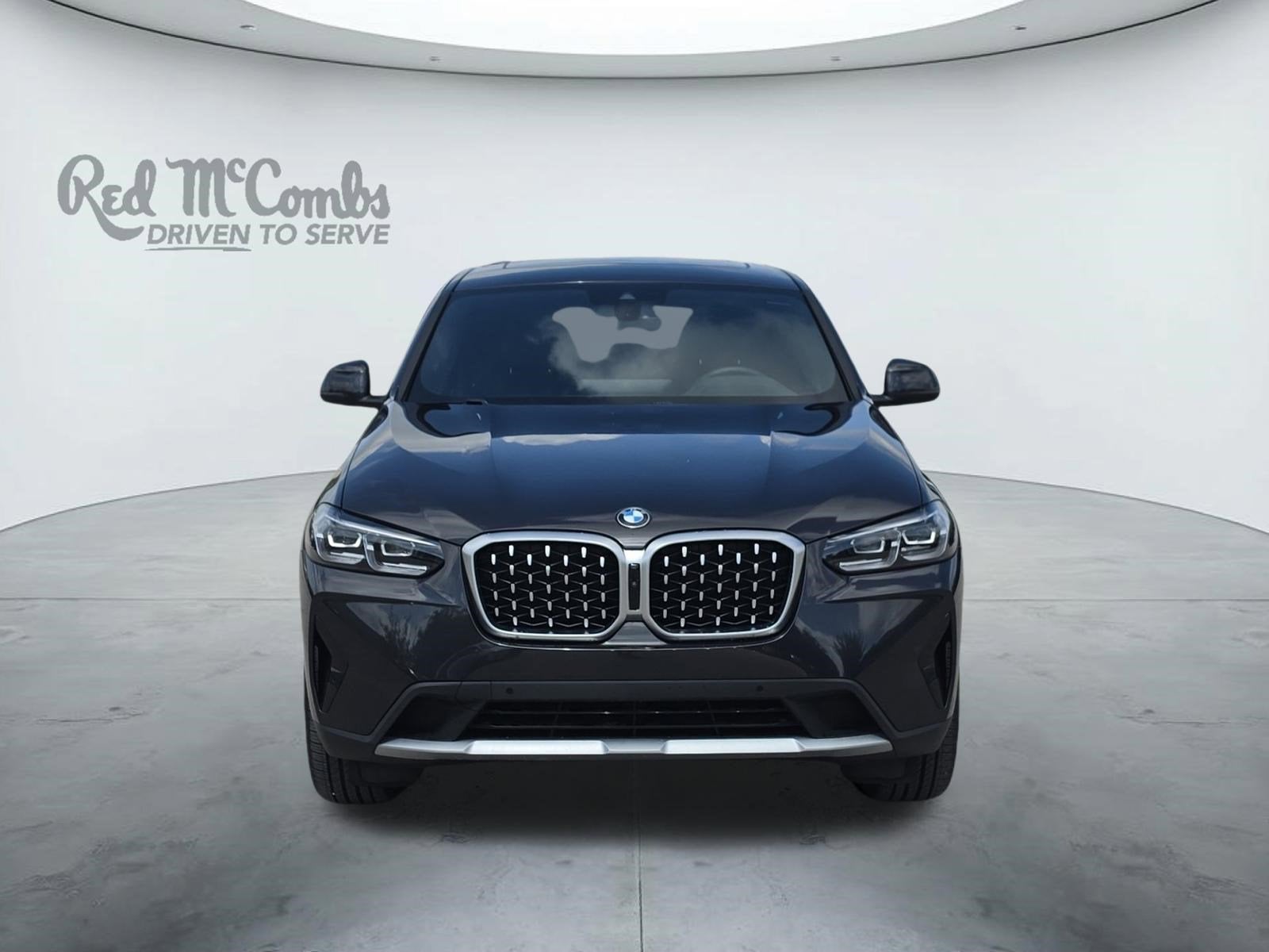 2025 BMW X4 xDrive30i