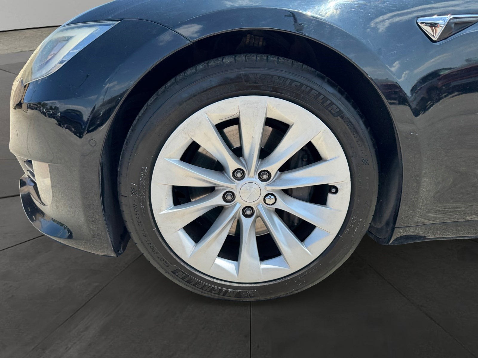 2017 Tesla Model S 60