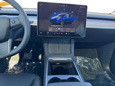 2025 Tesla Model Y Long Range