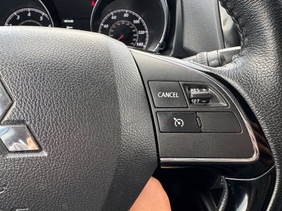 2024 Mitsubishi Outlander Sport SE