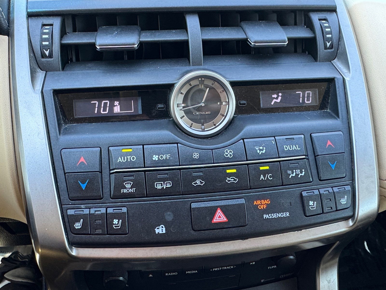 2016 Lexus NX 200t 200t