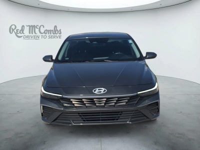 2024 Hyundai Elantra SE