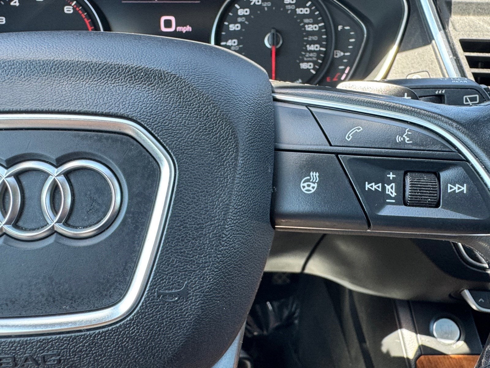 2022 Audi Q5 S line Premium