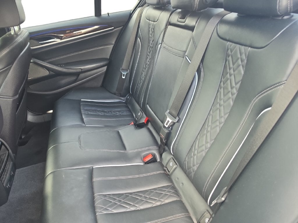 2017 BMW 5 Series 530i